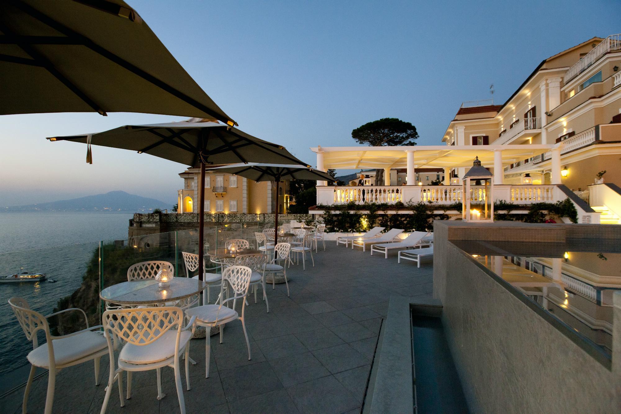 Hotel Corallo Sorrento Sant'Agnello Exterior foto